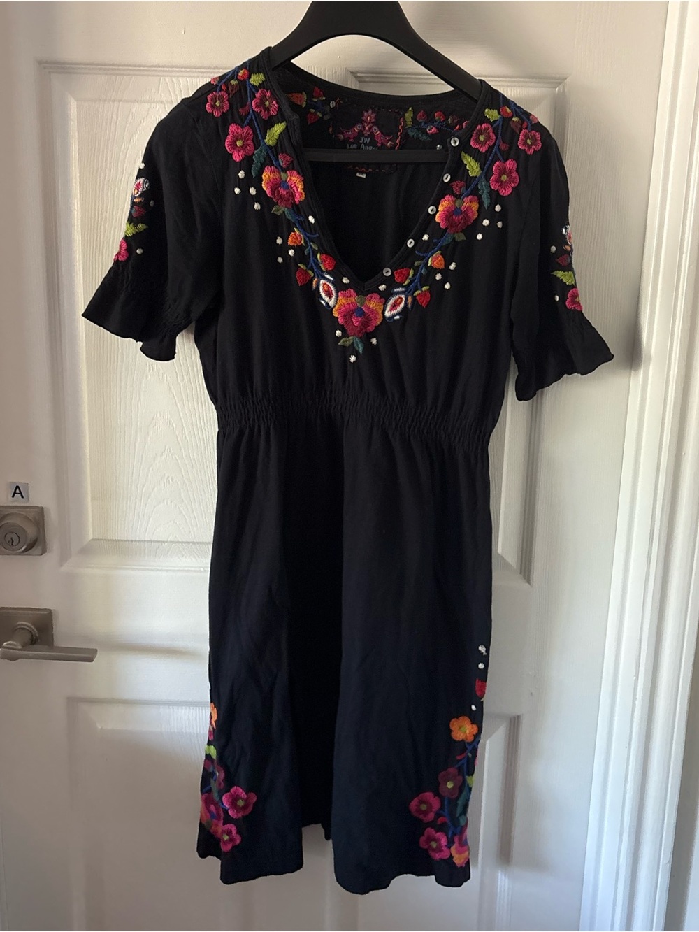 Johnny Was Embroidered Floral Knit V-Neck Boho Dress Black M